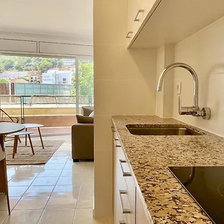 Medes Park I 2-1 Apartment *